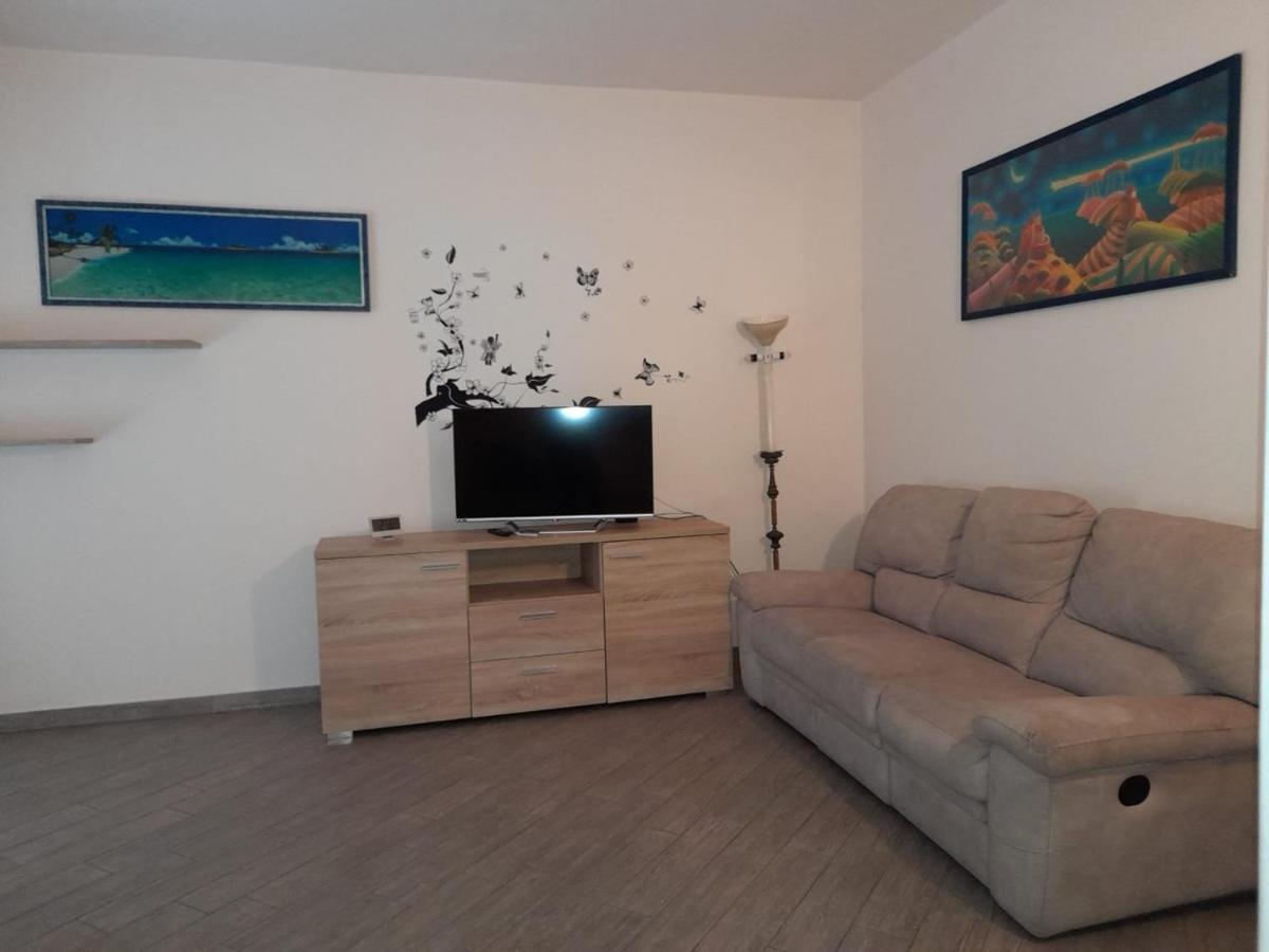 Casa Costa Outlet 2 Apartman Serravalle Scrivia Kültér fotó